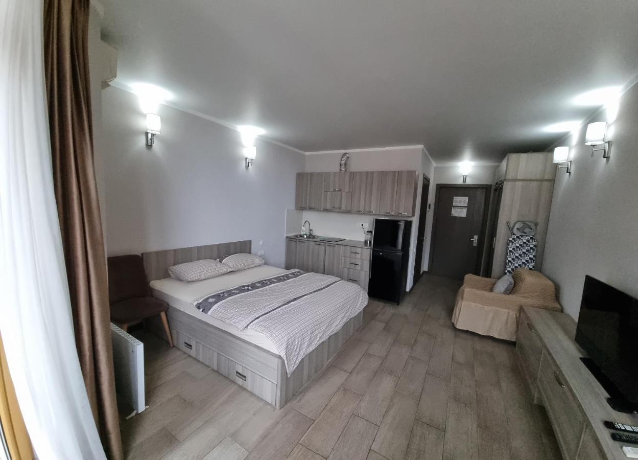 Orbi Plaza David Apt. Apartment บาทูมิ ภายนอก รูปภาพ